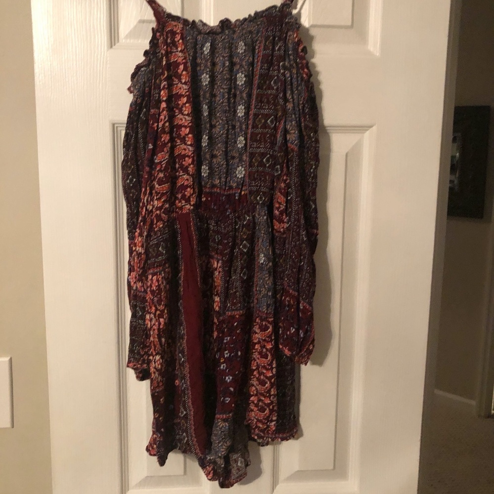 Ganji LA Patterned Cold Shoulder Romper